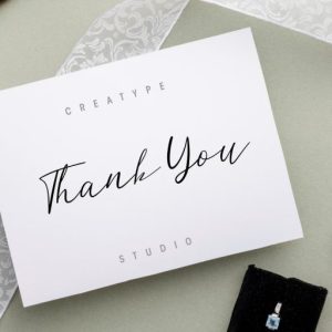 Halymoon Stylish Signature